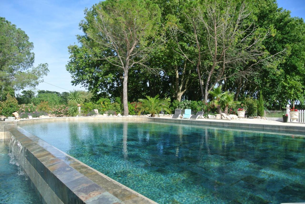 Grand Tamaris Hosting Bed & Breakfast อาร์ลส์ ภายนอก รูปภาพ
